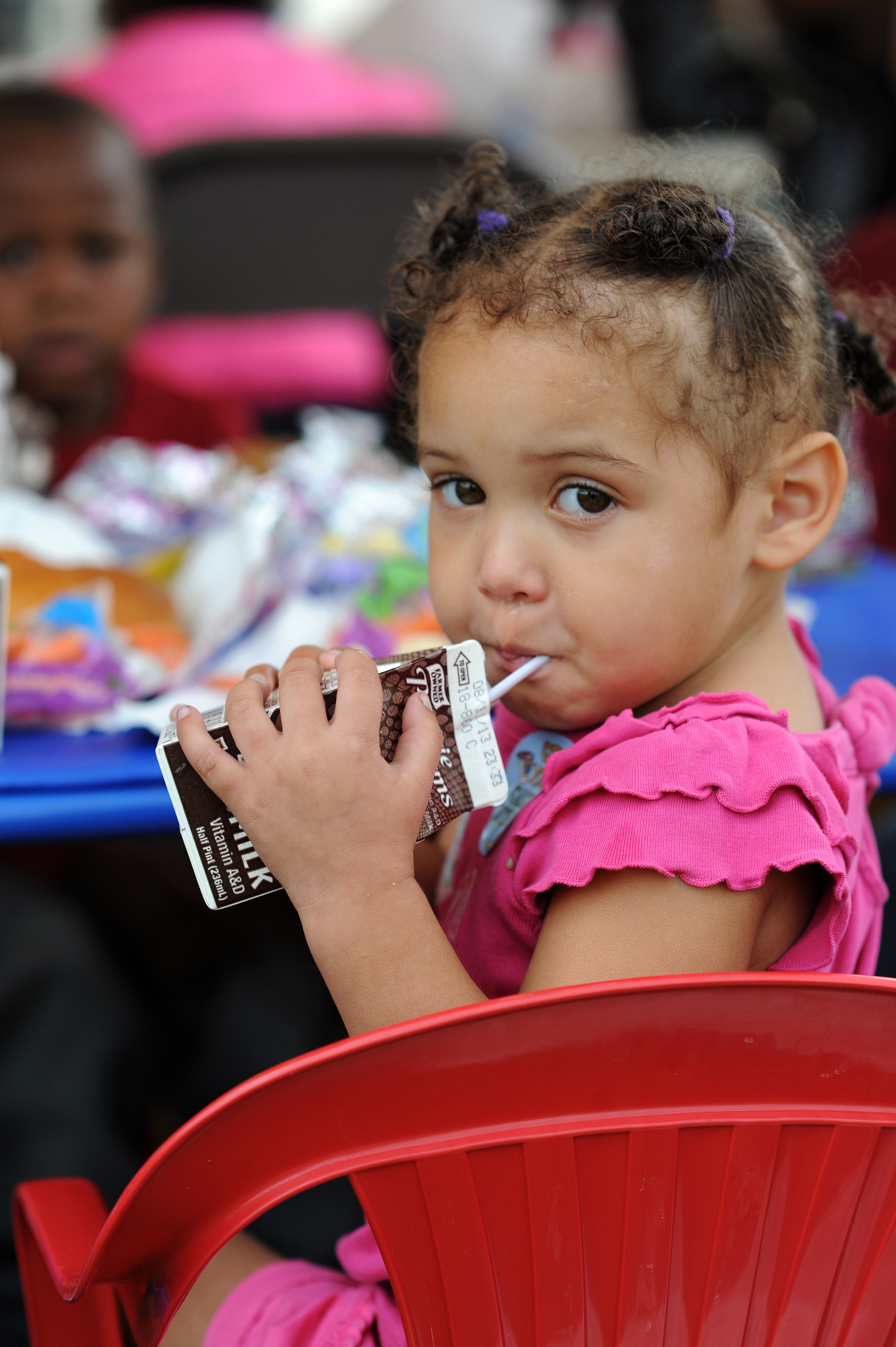 girl at summer food 14